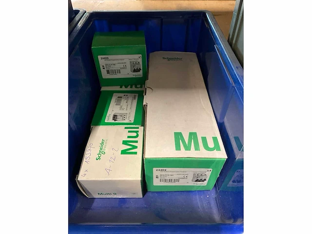 Schneider partij elektrische onderdelen - afbeelding 14 van  50