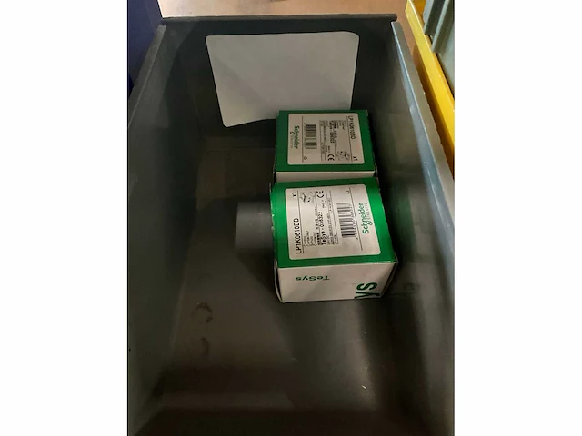 Schneider partij elektrische onderdelen - afbeelding 19 van  50