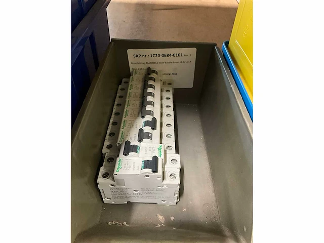 Schneider partij elektrische onderdelen - afbeelding 21 van  50