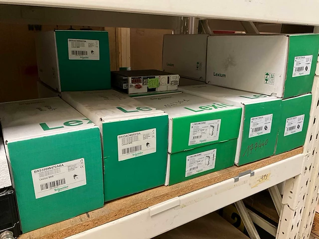 Schneider partij elektrische onderdelen - afbeelding 31 van  50