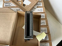 Schneider tsx compact as-bdap-250 plc module (20x) - afbeelding 7 van  7
