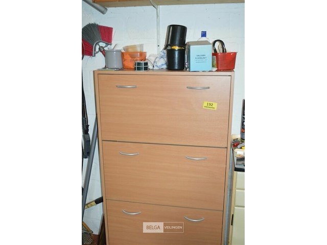 Schoenenkast met 3 lades - met inhoud - afbeelding 2 van  3