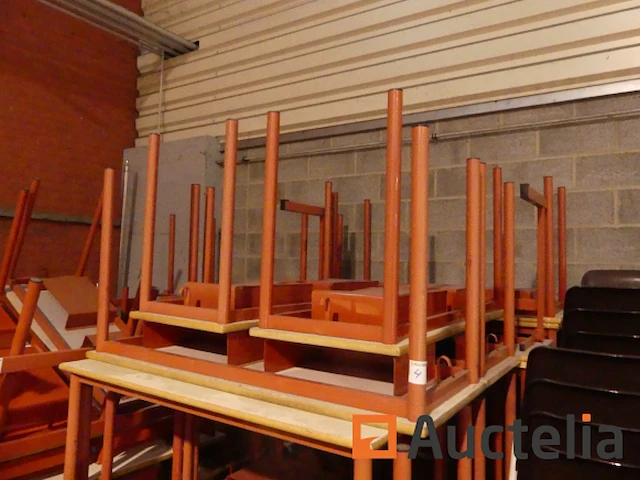 School meubilair; banken, stoelen - afbeelding 3 van  7