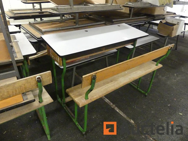 Schoolbank en kantinetafel - afbeelding 9 van  14