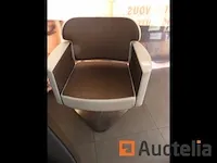 Schoonheidssalon en kapper zetels + vloerlamp - afbeelding 7 van  8