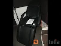 Schoonheidssalon en kapper zetels + vloerlamp - afbeelding 8 van  8