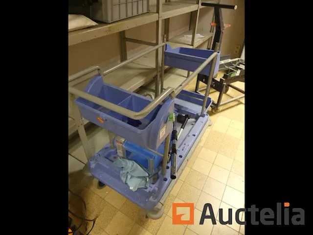 Schoonmaak roltafels - afbeelding 6 van  6