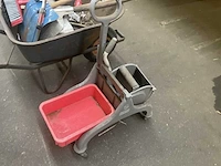 Schoonmaakwagen - afbeelding 3 van  4