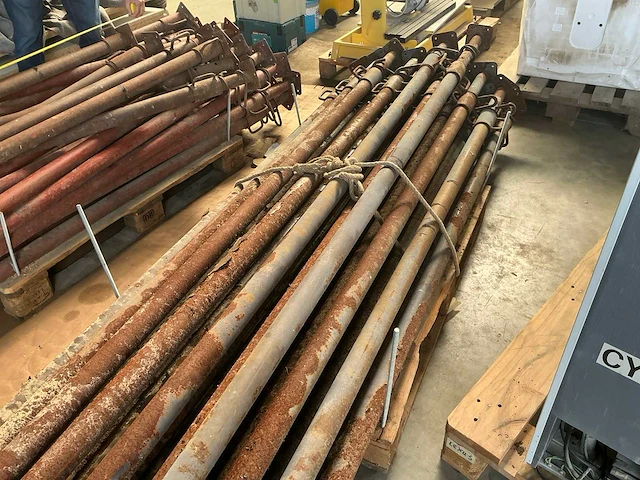 Schoren overige aannemersmateriaal - afbeelding 3 van  3