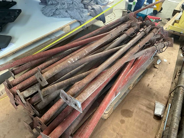 Schoren overige aannemersmateriaal - afbeelding 3 van  3