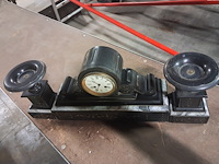 Schowklok leiesteen en marmer werking onbekend ( b 270mm h 290mm ) - afbeelding 3 van  4