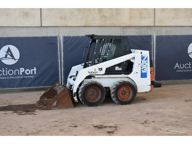 Schranklader bobcat 753 diesel - afbeelding 1 van  1