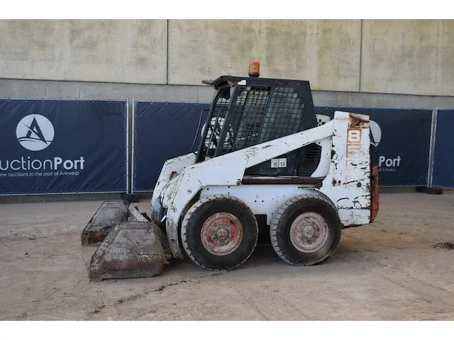 Schranklader bobcat 853 diesel - afbeelding 1 van  1