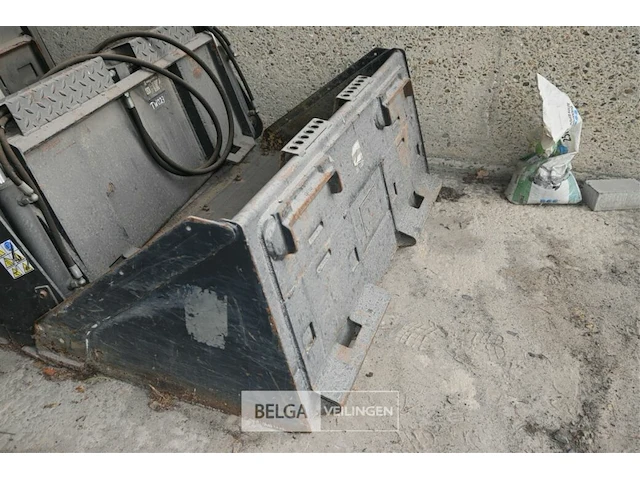 Schranklader bobcat s100 - afbeelding 11 van  20