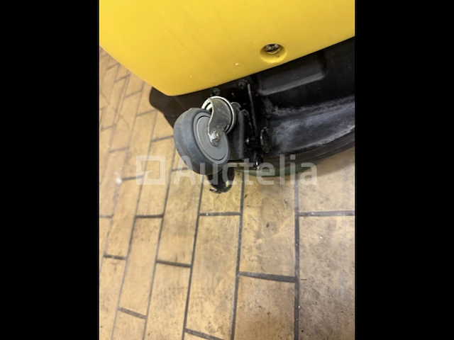Schrob-/zuigmachine - kärcher bd 530 bp reinigingsmachine - afbeelding 14 van  18