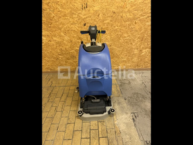 Schrob-/zuigmachine - numatic reinigingsmachine ttb 4552 100 st - afbeelding 10 van  16