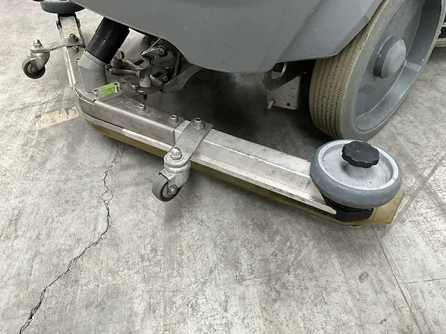 Schrob-zuigmachine kärcher professional b 150 r - afbeelding 3 van  29