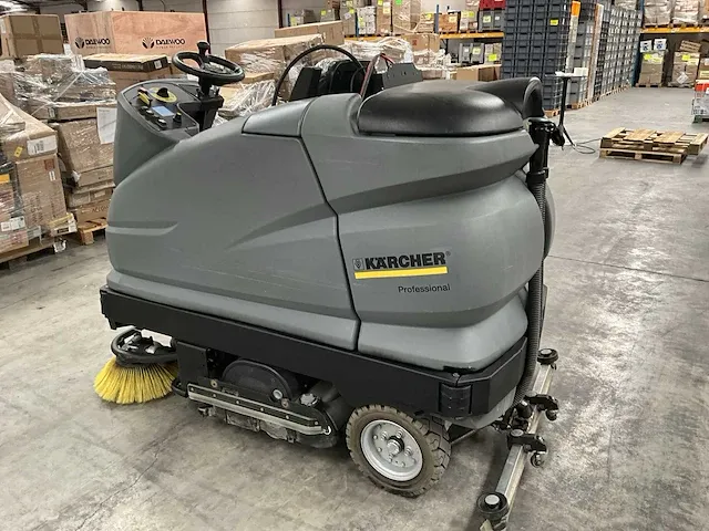 Schrob-zuigmachine kärcher professional b 250 r - afbeelding 17 van  19