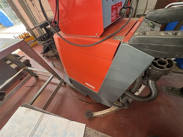 Schrobmachine hako met lader - afbeelding 8 van  8