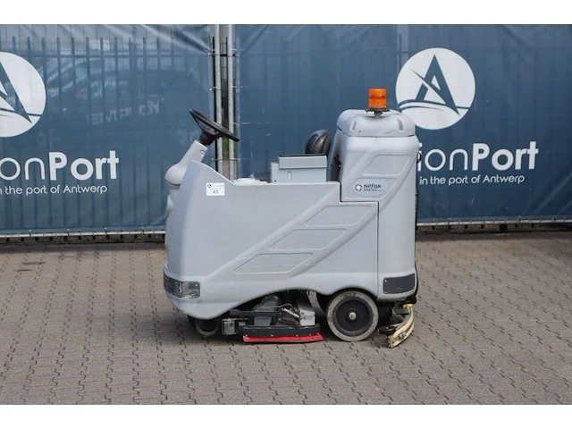 Schrobmachine nilfisk br850sc x elektrisch - afbeelding 1 van  1