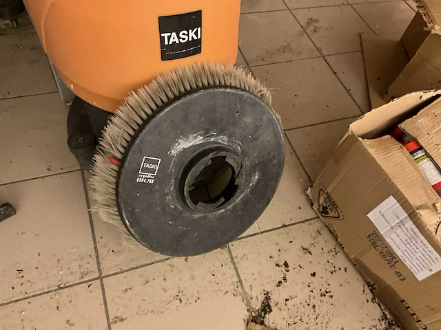 Schrobmachine taski swingo 750b - afbeelding 7 van  7