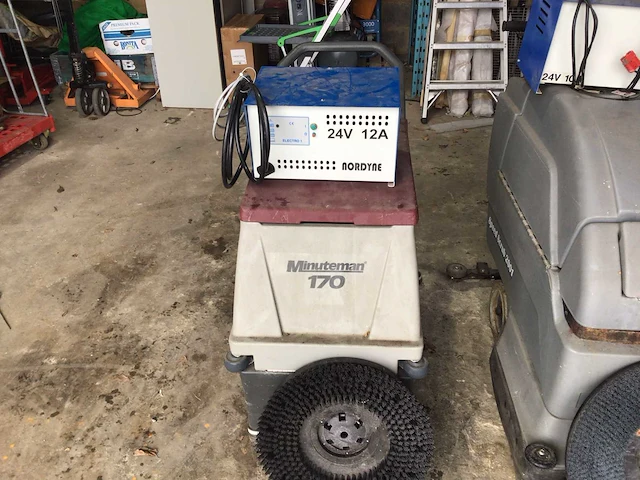 Schrobzuigmachine (2x) - afbeelding 3 van  17