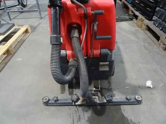 Schrobzuigmachine cleanfix - afbeelding 7 van  11