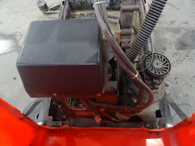 Schrobzuigmachine hako - afbeelding 12 van  12