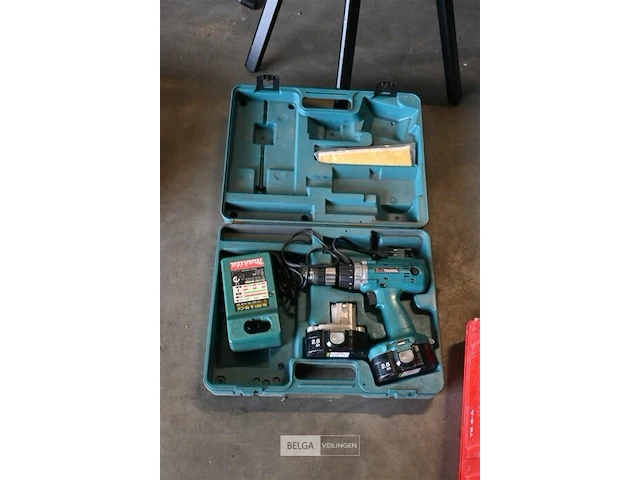 Schroef-boormachine makita - afbeelding 1 van  7