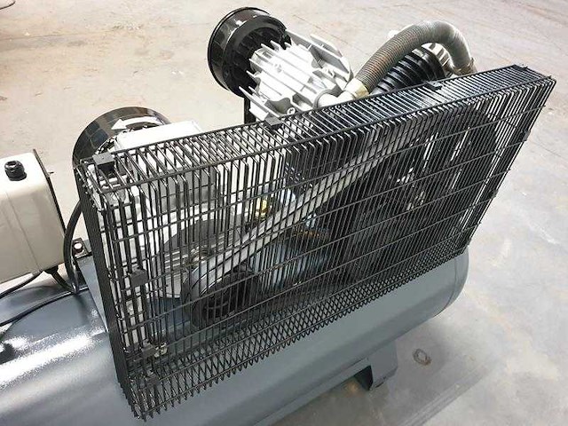 Schroefcompressor - renopower - bd5,5-200-12,5t - ongebruikt - afbeelding 5 van  6