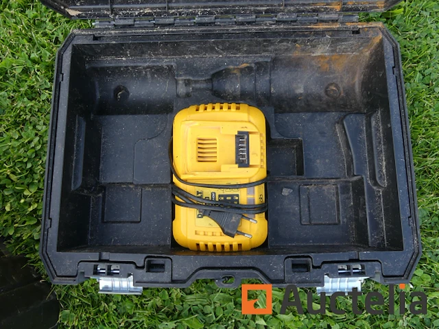 Schroefmachine dewalt dcd796, schroefmachine impact dewalt dcf 887, schaafmachine complete kit dewalt dcp580 - afbeelding 2 van  8