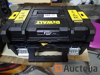 Schroefmachine in zijn dcd776 box - afbeelding 3 van  6