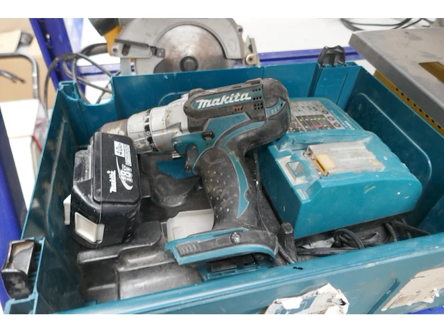 Schroefmachine makita + cirkelzaagmachine dewalt - afbeelding 1 van  5