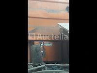 Schroefspreider op containerschip - afbeelding 1 van  10