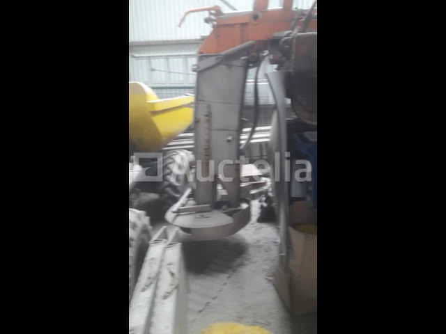 Schroefspreider op containerschip - afbeelding 5 van  10