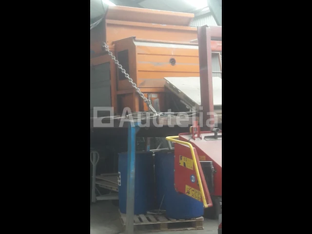 Schroefspreider op containerschip - afbeelding 7 van  10