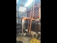 Schroefspreider op containerschip - afbeelding 8 van  10