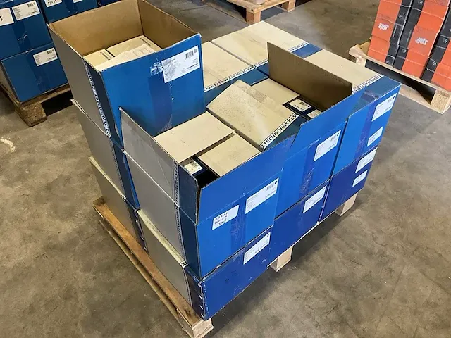 Schroeven technofast 4,2x13mm - gipsvezelplaatschroeven 3.9x55mm - afbeelding 1 van  14