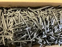 Schroeven technofast 4,2x13mm - gipsvezelplaatschroeven 3.9x55mm - afbeelding 10 van  14