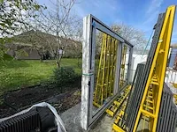 Schüco schuifraam in pvc / compleet - afbeelding 1 van  9