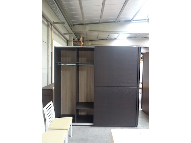 Schuifdeurkast eik - afbeelding 4 van  4