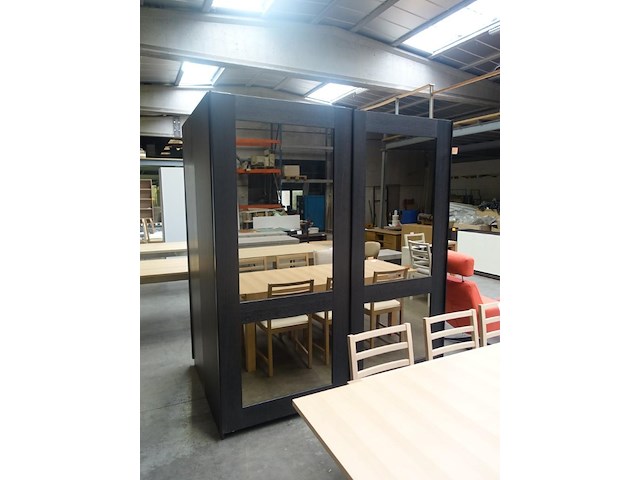 Schuifdeurkast eik - afbeelding 1 van  4