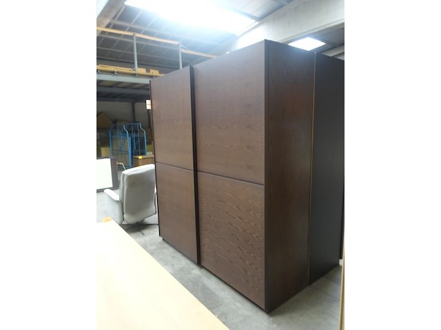 Schuifdeurkast eik - afbeelding 3 van  5