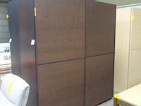 Schuifdeurkast eik - afbeelding 2 van  5