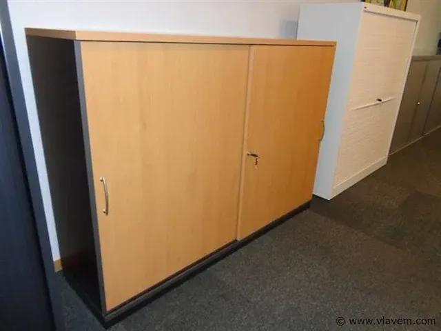 Schuifdeurkast werndl - afbeelding 2 van  4