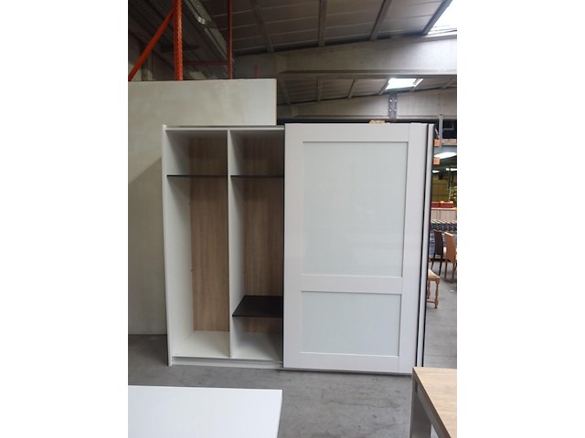Schuifdeurkast - afbeelding 4 van  4
