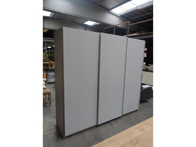 Schuifdeurkast - afbeelding 3 van  9