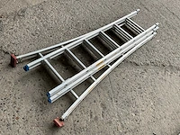 Schuifladder driedelig - afbeelding 1 van  3