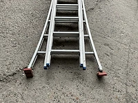 Schuifladder driedelig - afbeelding 2 van  3