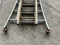 Schuifladder driedelig - afbeelding 2 van  3